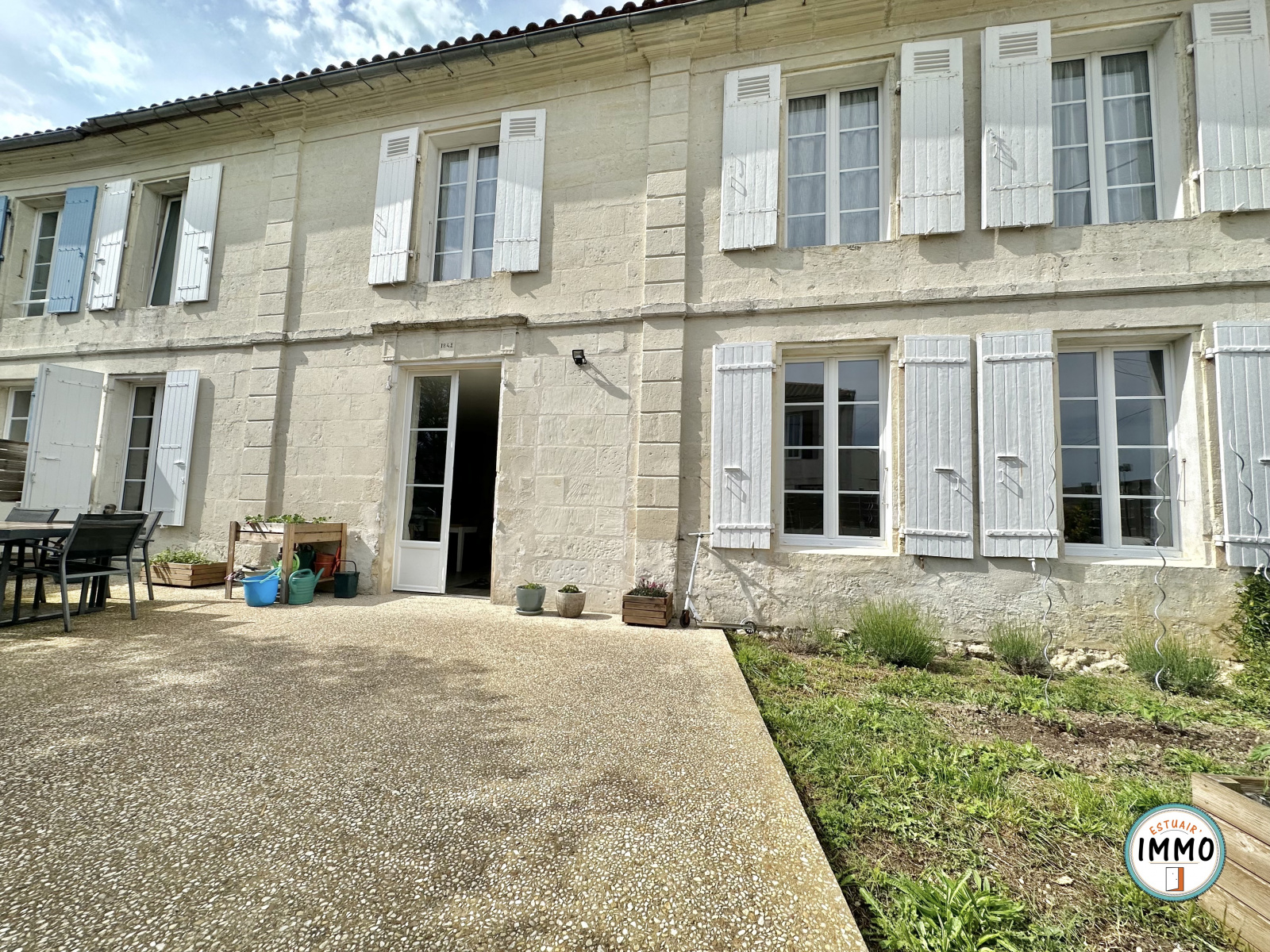 Image_, Maison de village, Saint-Thomas-de-Conac, ref :1574
